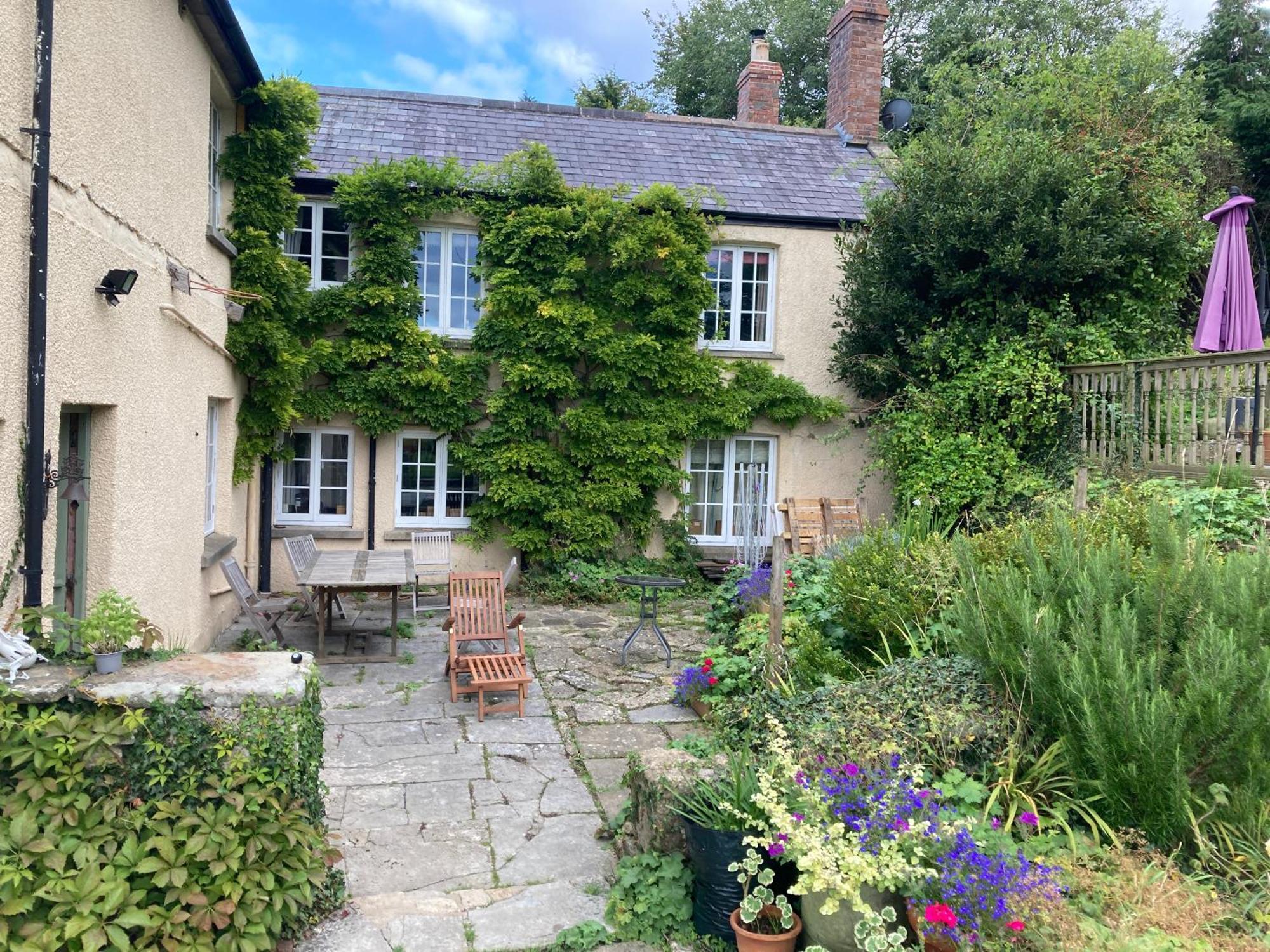 Charlton Farm Homestay *